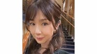 ほしのあき “初出し?”結婚式ショットに反響！純白のウェディングドレス＆華やかなカラードレス姿の懐かしい写真に「お姫様すぎます」