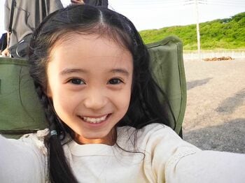 “海”役の泉谷星奈（7）が目黒蓮らのオフショットを撮影！新月9ドラマ『海のはじまり』【連載「泉谷星奈のフォトダイアリー＆成長記録」第1回】