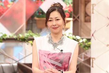 中山美穂 芸能人ではない人生は「考えられない」生まれ変わっても再び“中山美穂”に
