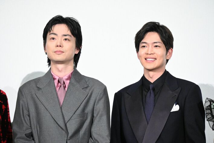 菅田将暉 松下洸平イジリ連発！「歩いたら小花が咲いて、マイナスイオンが出る」