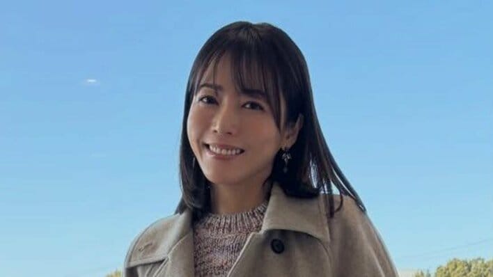 【画像6枚】釈由美子 露天風呂ショット披露！絶景眺めながらの美デコルテが目を引く美肌際立つ姿を見る