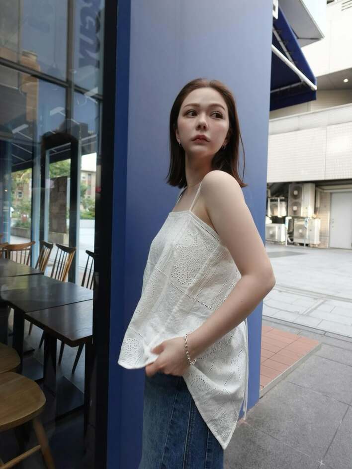 出オチ感満載”！？村重杏奈 27歳の誕生日に幼少期の姿を公開！26歳は