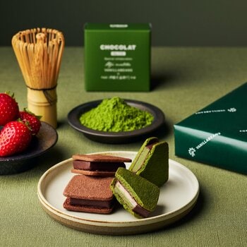 【好評により再販】老舗茶屋＆チョコレートブランドのコラボレーション伊藤久右衛門とVANILLABEANSの人気作「ショーコラ・いちご抹茶」含む人気アソートをオンラインにて数量限定再販