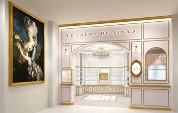 《 新店舗オープン 》マリー・アントワネットゆかりの貴重な美術品に出会える、駅直結のティーサロン。フランスの老舗紅茶ブランド「ニナス」が9/29(火)、横浜・上大岡に新店舗をオープン