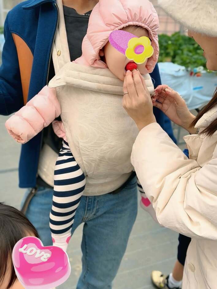 2児の母・菊地亜美 夫が抱っこした0歳次女のおちゃめショット公開