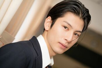 【眼福♡男子】長谷川慎 パフォーマーと“陰キャ”とのギャップで魅了「違う人生を同時に進んでいる感じが好き」