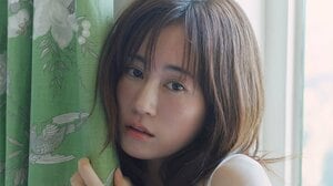 「あっちゃん美尻♡」前田敦子 水色ランジェリー姿を大胆披露！きゅっとくびれたボディラインに「セクシーでステキです」とファン惚れ惚れ