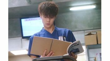 ＜コラム＞大人のようで子供で、だけど医者としての説得力も持っている…対等な目線こそ“ラジハ”の五十嵐なんだな