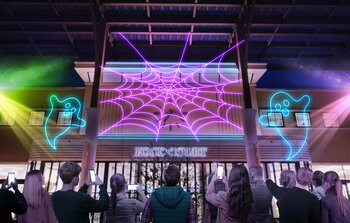 酒々井アウトレットで「しすいハロウィーン2025」開催