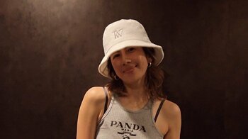 長谷川理恵(51) 綺麗な筋肉際立つ走り姿披露！引き締まったウエストやすらりと伸びた美脚に「フォームが綺麗」「素敵です」