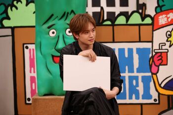 中島健人「アホ演じるの大変でしたよ」 見事に“スパイ”になりきった姿勢に「かっこいい！」と称賛の声