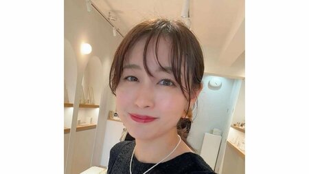 2児の母・新井恵理那 親子3世代のバリ旅行で高級リゾートに滞在！1歳長女＆母が広々庭で遊ぶほほ笑ましい姿に「かわいすぎる」「楽しそう」