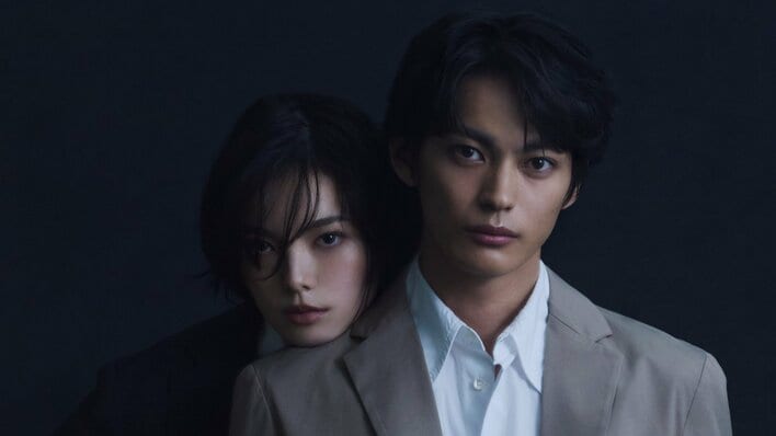 「目元が瓜二つ」結婚発表の神尾楓珠＆平手友梨奈 2ショット写真に大反響！肩にあごを乗せたほっこりポーズに「顔似てる！」「顔の系統そっくり！」