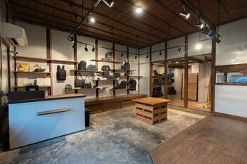 SIMCLEARが福岡県糸島市に初の旗艦店「SIMCLEAR FLAG」を2025年12月20日にグランドオープン