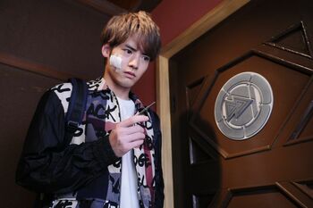 赤楚衛二 『世にも奇妙な物語』に初主演！「面白い話かと思わせて、怖い話。僕の役と一緒に追体験していただければ」