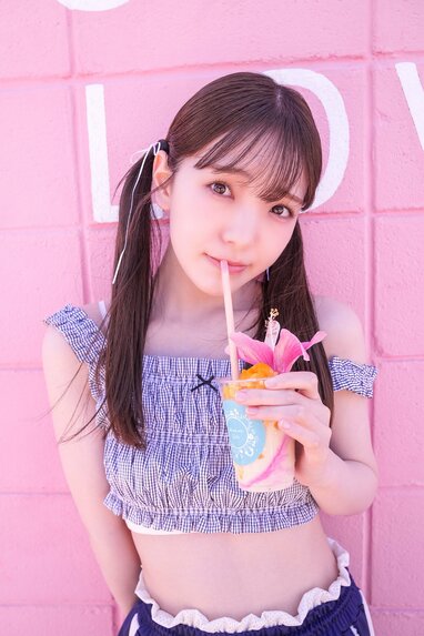 私立恵比寿中学・桜井えまさんの1st写真集の先行カットが解禁！10代