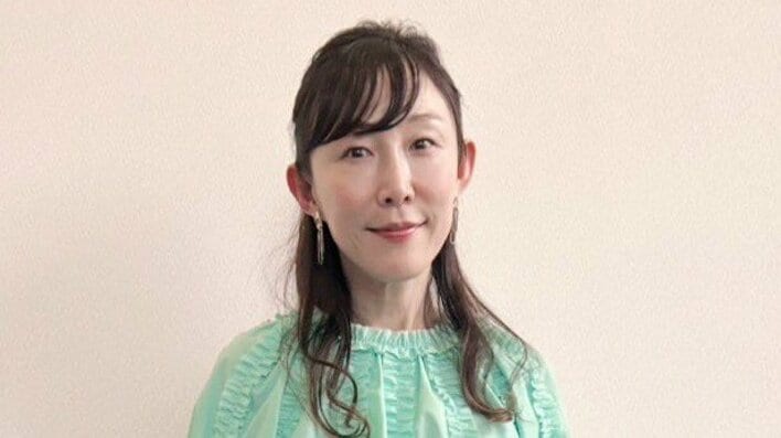 【画像8枚】「ムチャクチャ素敵！！」小原正子が公開した7歳長女が「オーシャンブルー」ヘアにイメチェンした姿を見る