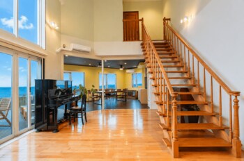 【福岡・福津初】かがみの海を望むビーチフロント、ペットと憩う波音とピアノの宿「Tomorrow is another day in my calm house by ritomaru」プレオープン