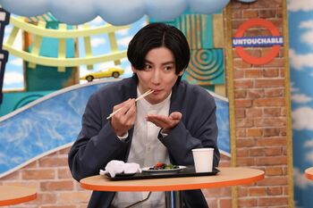 京本大我が中国の“焼いた石”を試食「やっとストーンズになれた気がします」でスタジオ大笑い！