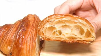 舘ひろし 外はサクサク中はもっちり「クロワッサン」を紹介『ブルーモーメント』共演の山下智久＆出口夏希は現場の姿を明かす