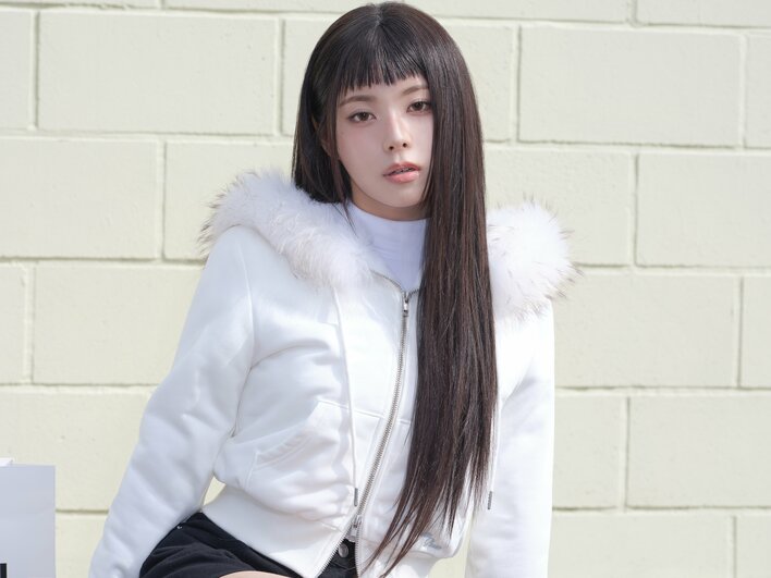 【BEIDELLI× NMIXX(エンミックス)ギュジン】コラボアイテム20％OFFセール実施中！