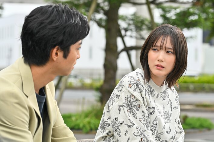 南（本田翼）は元カレ・波海斗（木村逹成）にプロポーズされて…33％の会は4人の共同生活を暴露する怪文書で大ピンチ！『北くんシェア』第4話