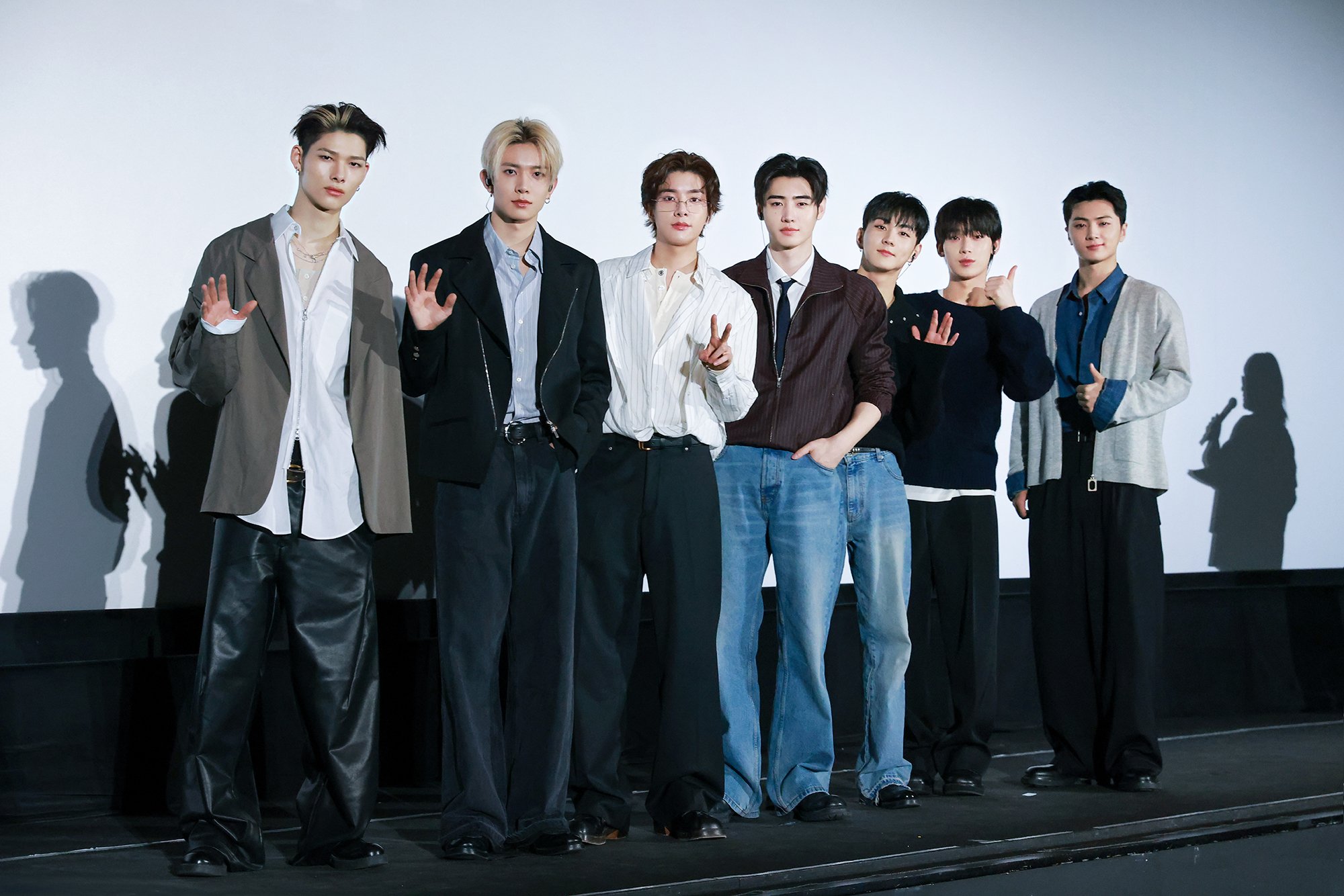 ENHYPENが7th Mini Album『THE SIN : VANISH』の上映会イベントを東京