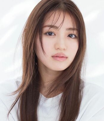 野々村真の長女・香音（23）キャミワンピ姿公開 髪を20cm切ったことも報告 ファンからは「天才的にかわいい」と称賛の声