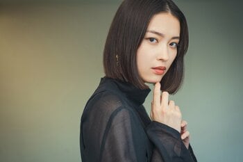 茅島みずき「ぐちゃぐちゃになった感情を見せる」ゾッとする “戦慄の女子高生ストーカー”役を熱演