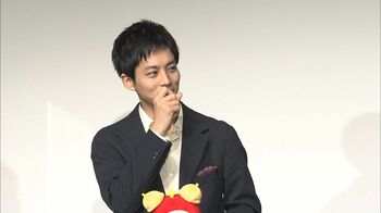 “戸田恵梨香”と答えて欲しかった？ 新婚･松坂桃李が「いまハマっている人」