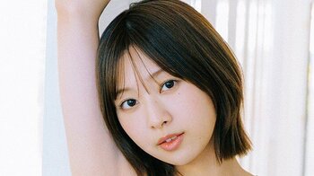 グループ卒業目前 日向坂46・富田鈴花 1st写真集の発売決定！オーストラリアでコアラと念願のツーショットなど素顔が詰まった作品