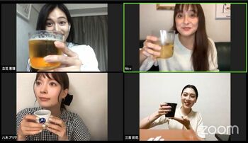 石田ニコルが地元の名産をおつまみにしたリモート女子飲み会を主催！