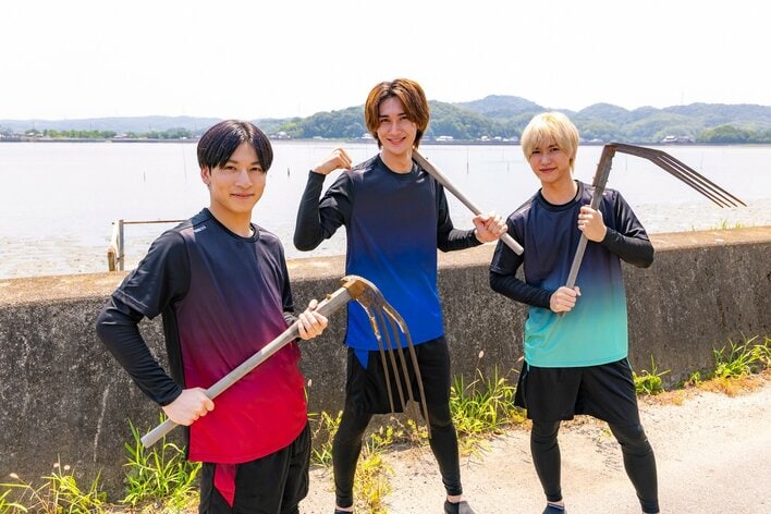 岡﨑彪太郎、AmBitious・山中一輝＆大内リオンが岡山県で「究極のうな丼作り」に挑戦『関西ジュニア ノーフィルター』
