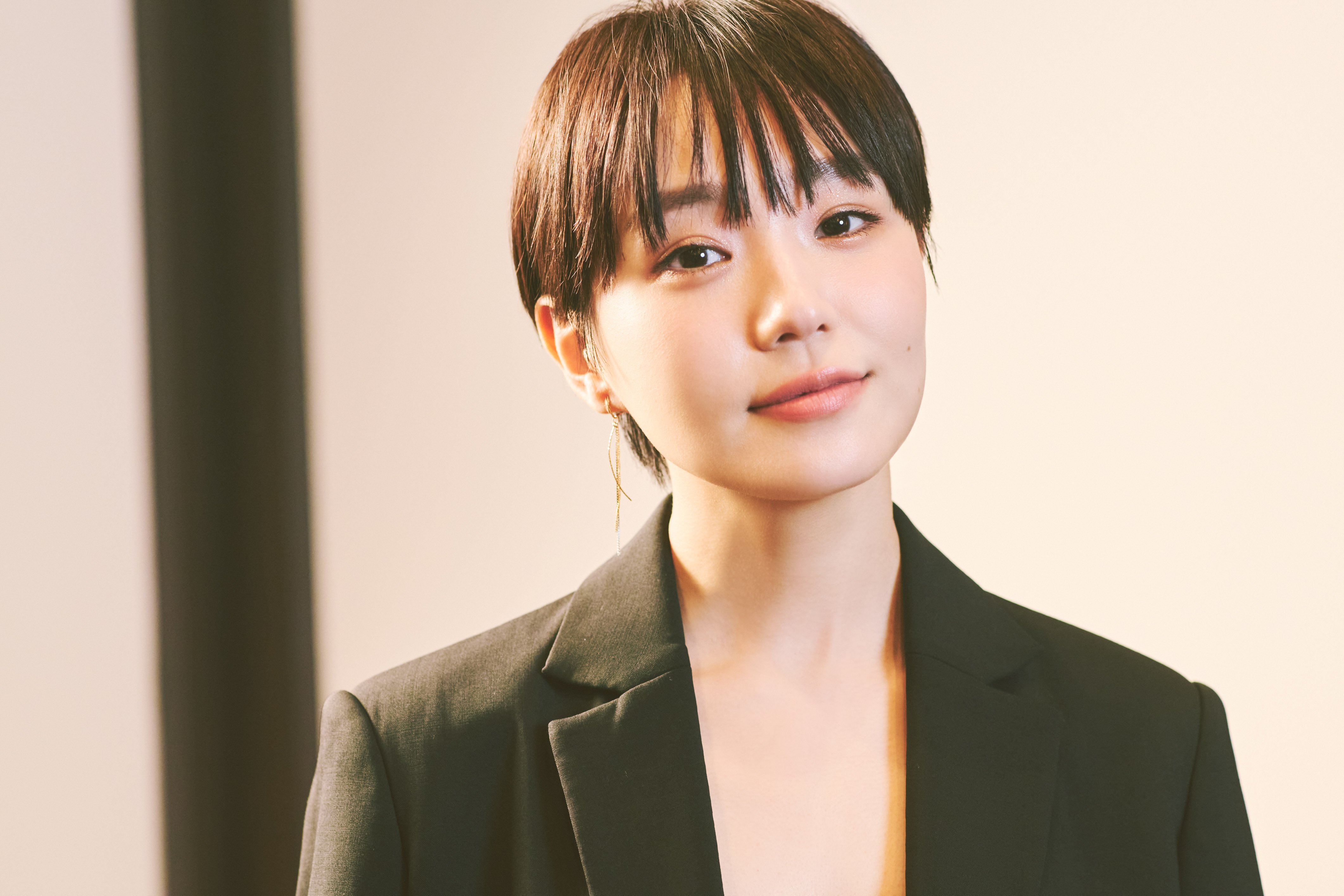 奈緒「自分にとって一番苦しく、落ち込むことも多い」それでも舞台に挑むわけ 『大地の子』で井上芳雄と兄妹役に挑む