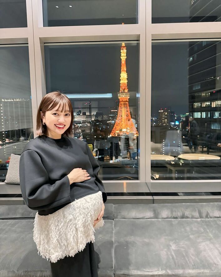 BORDERS at BALCONY - ♡雑誌掲載♡Amica♡バレリーナ♡チュニック♡ドット♡マタニティ♡授乳♡妊婦 第2子妊娠中の菊地亜美 ふっくらお腹の“映えショット”公開！夜景バック