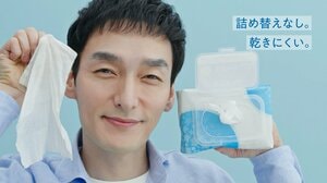 草彅剛の一日は拭き掃除からスタート「朝、起きたら拭いて、昼になったらまた拭いて…ホコリに負けない自分を目指しています（笑）」