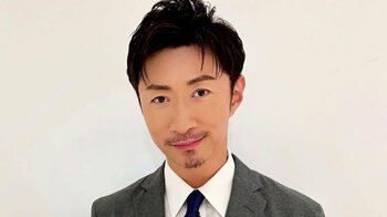「若返った？」EXILE MAKIDAI 初資格を取得！“フルネーム”記された認証状を持った笑顔の近況ショットを披露「まずは家族を守りたい」