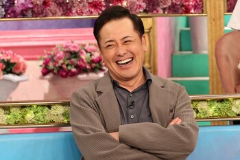 有田哲平 親友の芸人も「会ったことがない」と明かす妻の人柄、プロポーズの言葉を告白！「うちに住んじゃえばいいじゃん」で同棲開始