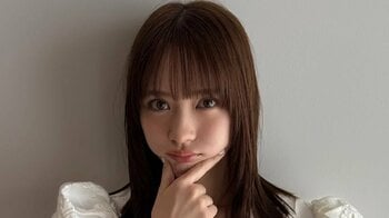 目と髪がおそろい！？畑芽育 透明感抜群のイメチェン姿が話題！瞳に光が差し込んだ自撮りに「綺麗すぎてまぶしい」