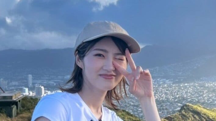 【画像6枚】元乃木坂46若月佑美 ハワイでハーレーとの2S披露！異国でシートにまたがるライダー姿を見る