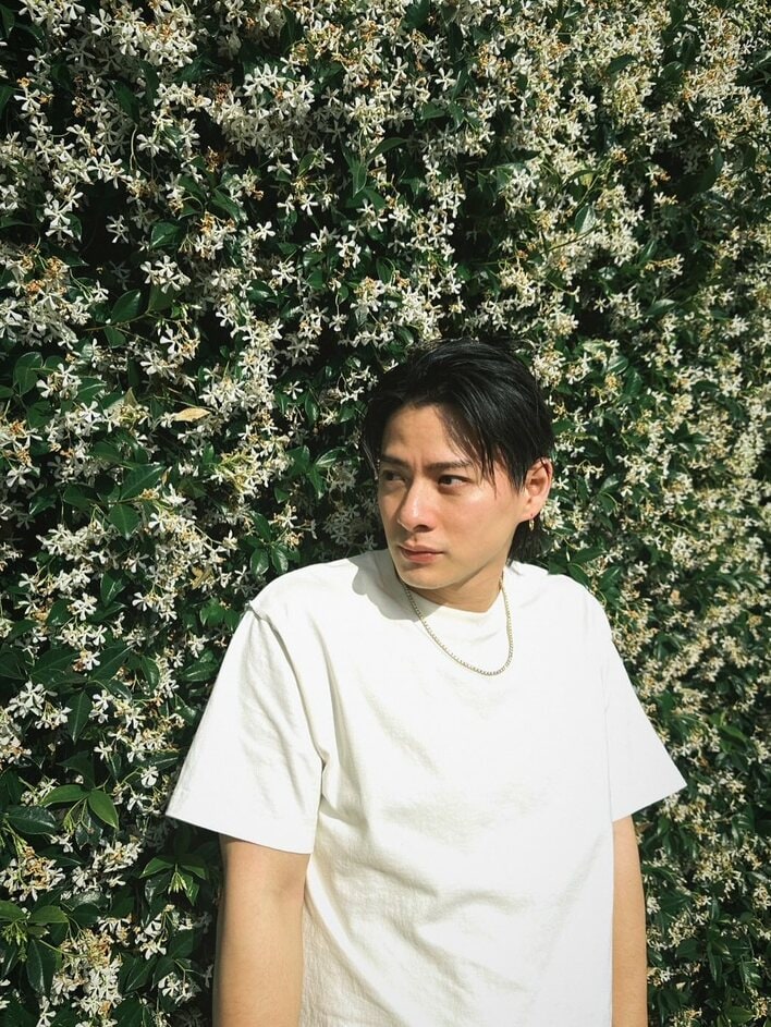 オーラあふれ出てる」平野紫耀 ロサンゼルスでのオフショット公開