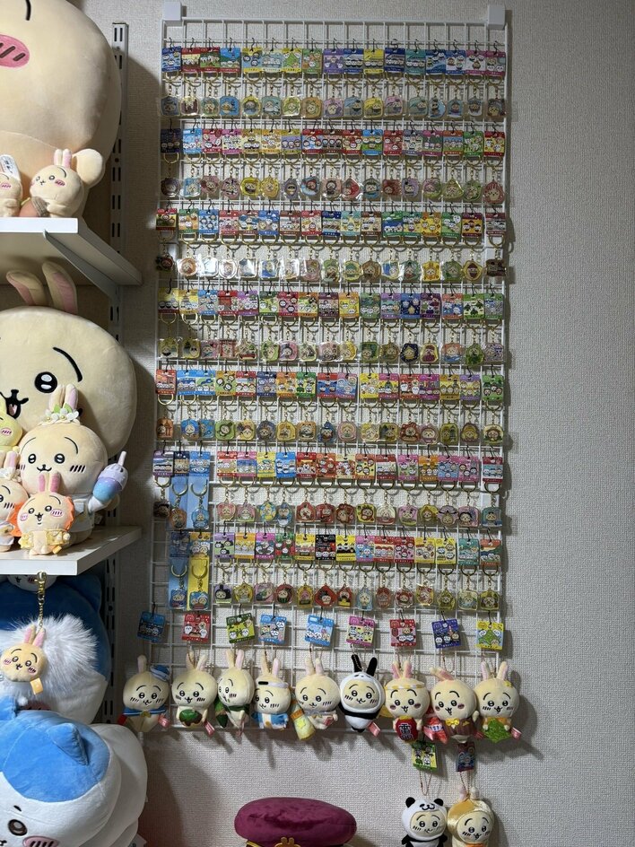 お店みたい！」総額200万円！？の「ちいかわグッズ」が飾られた人気