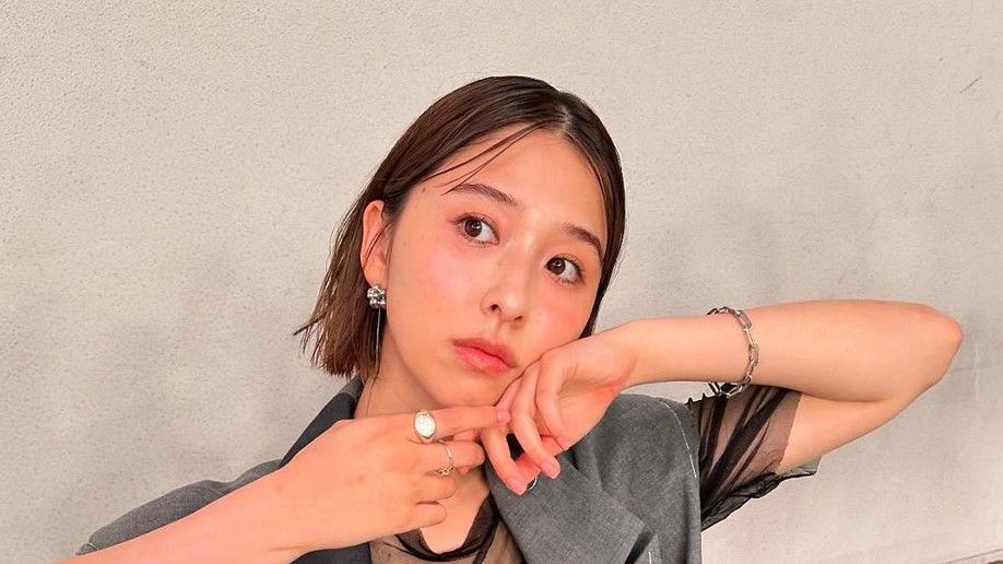 ももクロ玉井詩織「スタイル国宝級」ショートパンツのシックな