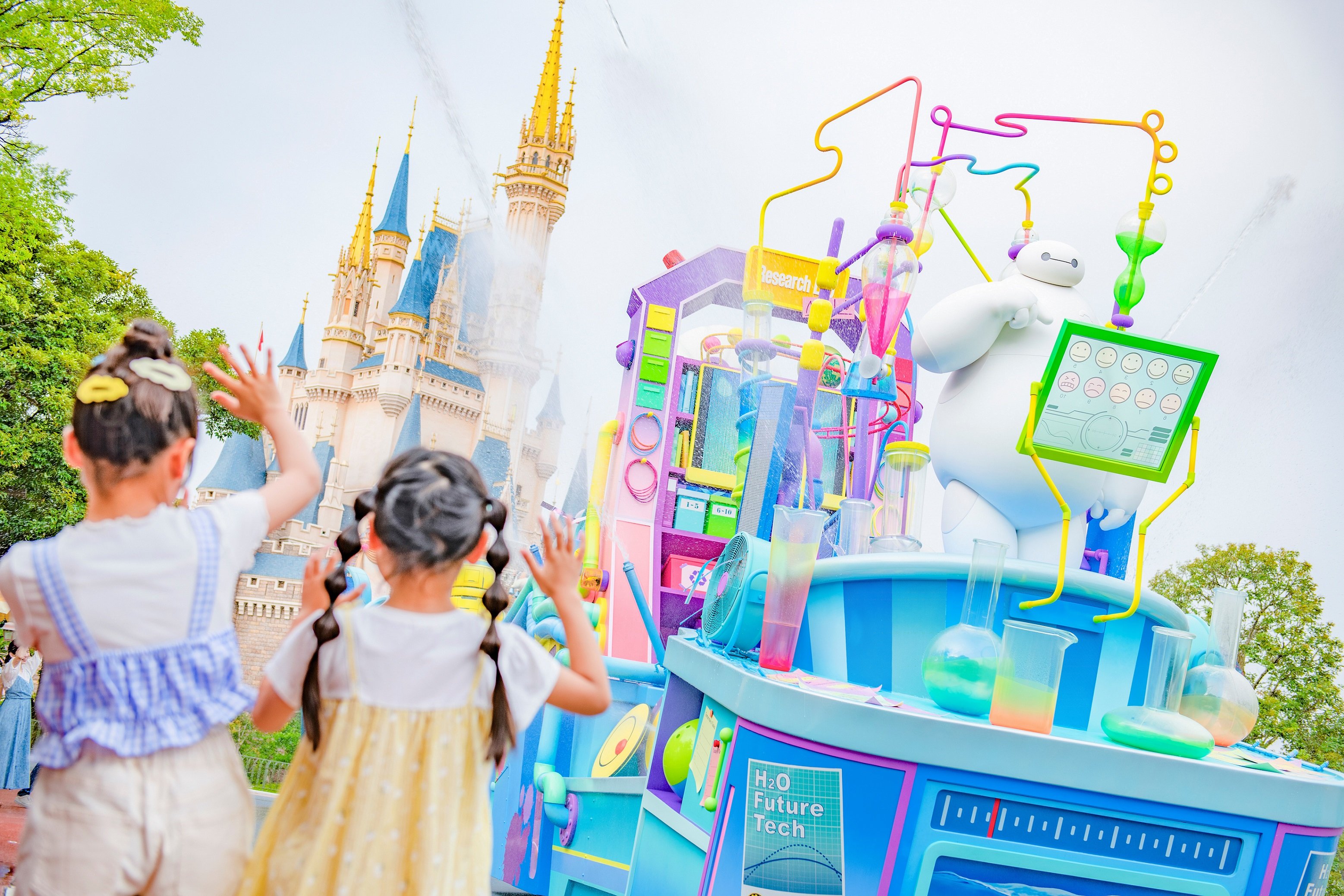 夏の東京ディズニーリゾート限定プログラム発表 新たなびしょ濡れ