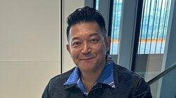 山口智充 妻と娘との行き当たりばったりの温泉旅行満喫！風情ある旅館の露天風呂につかる様子や“水ボトルに映る父の顔”に「娘は楽しめたみたい」