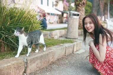 乃木坂46・金川紗耶 白ビキニやランジェリーカットの“息を飲む美しさ