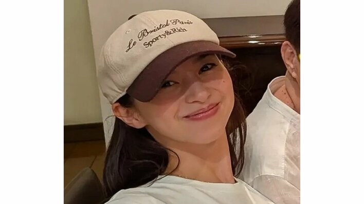 中条あやみ 88歳祖母とのツーショット公開！「グランマTシャツ！？」米寿お祝いの白Tシャツに書かれていた文字に「愛感じてかわいすぎ」