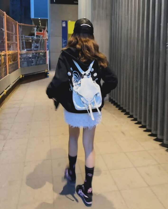 板野友美さん愛用ブランド☆AU発 UGGカンガルーファースリッパ 板野友美さん愛用ブランド☆AU発 UGGカンガルーファースリッパ