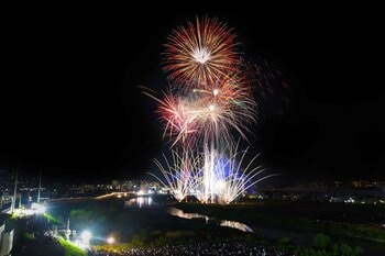 第77回猪名川花火大会(令和８年度)の開催日について / 兵庫県川西市