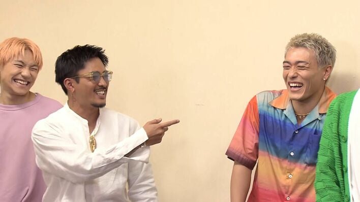 【めざまし独占】中務裕太「機嫌が悪くなると座り方に出る」数原龍友が再現しメンバー大ウケ